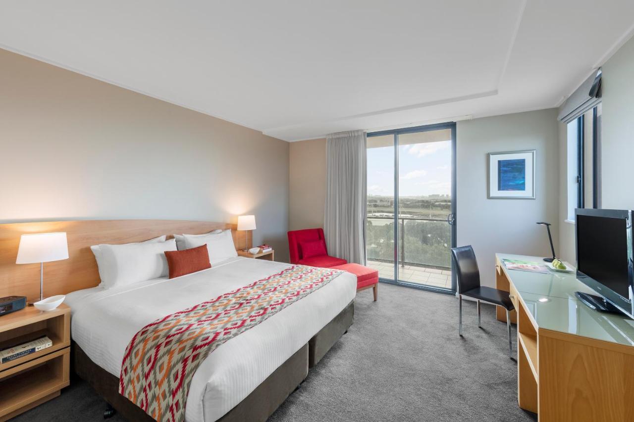 Nesuto Parramatta Aparthotel Sydney Bagian luar foto